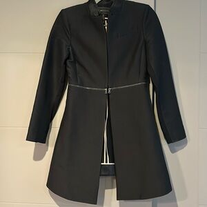 BCBG Max Azria Black Blazer Size US XS
